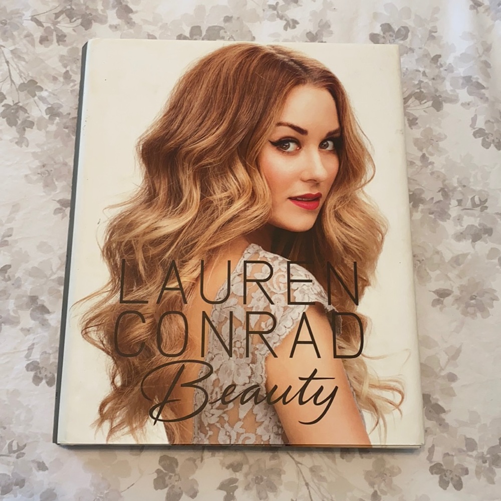 Lauren Conrad Beauty book